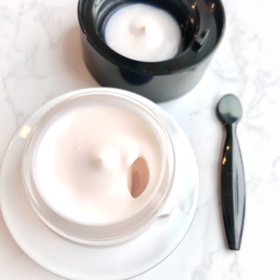 KANEBO Cream in Day 40g Daytime Moisturizer Face Cream KANEBO Cream in Day 40g Daytime Moisturizer Face Cream