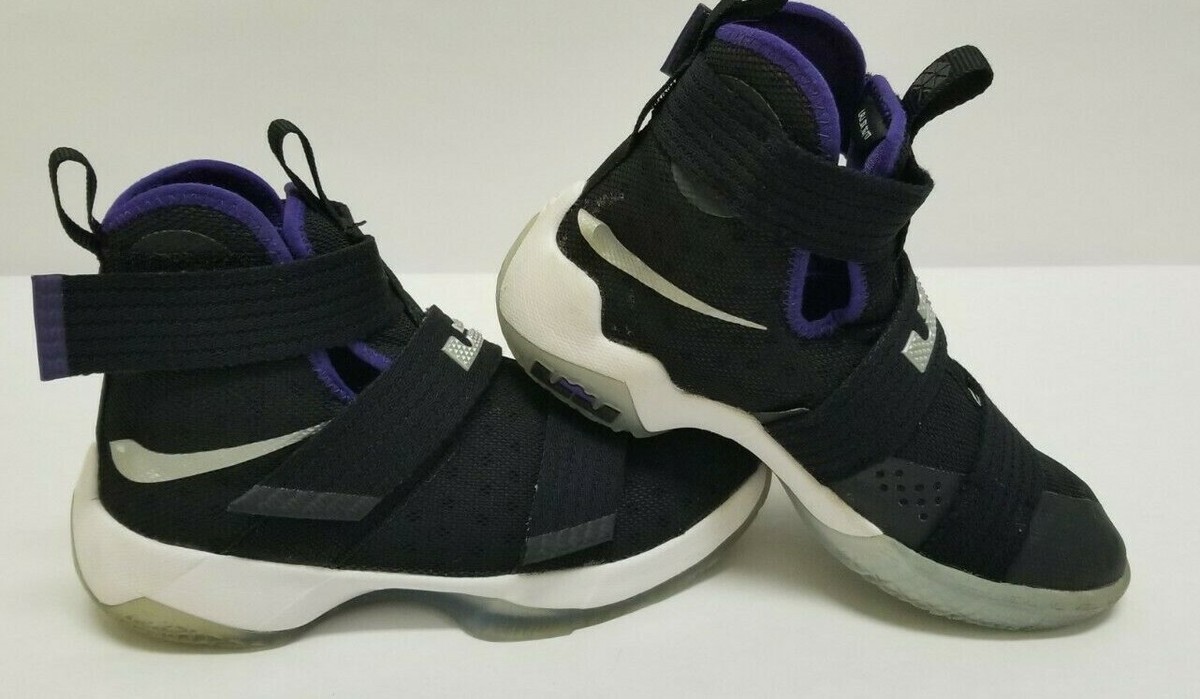 NIKE LeBRON SOLDIER 845121-008 SIZE 3.5Y | eBay