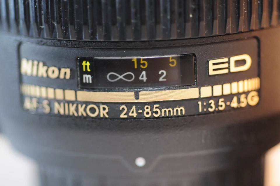 Nikon ED AF-S Nikkor 24-85mm f/3.5-4.5 G FX lens for D750 D7500 D780 D850 ZF Z7 - Image 2 of 4