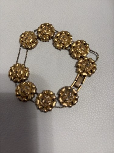 Vintage Gold Tone Floral Link Bracelet Rose Design Costume Jewelry 7"