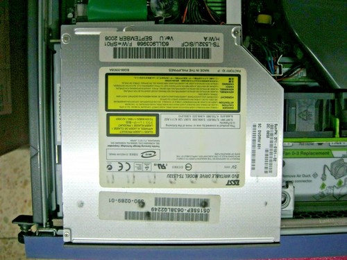Sun Netra 210, 2 * 1.33Ghz cpu, 4GB mem, 1 * 73GB SAS, DVD, DC PS, Used - Picture 3 of 7
