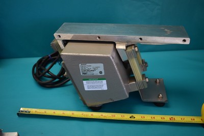 Used Syntron Magnetic Feeder Model Bf 2 A 230 Volts Ebay