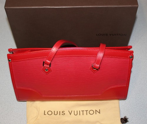 red epi louis vuitton purse