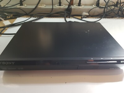 Sony DVP-SR170 DVD-Player s.Fotos!