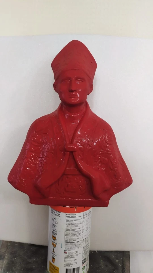 Statua stilizzata di San Gennaro in cemento porcellanato da parete - H35cm - Immagine 3 di 4