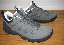 Oboz Sawtooth X Low Bdry Charcoal Low Hiking Boot Men's 9M LR 