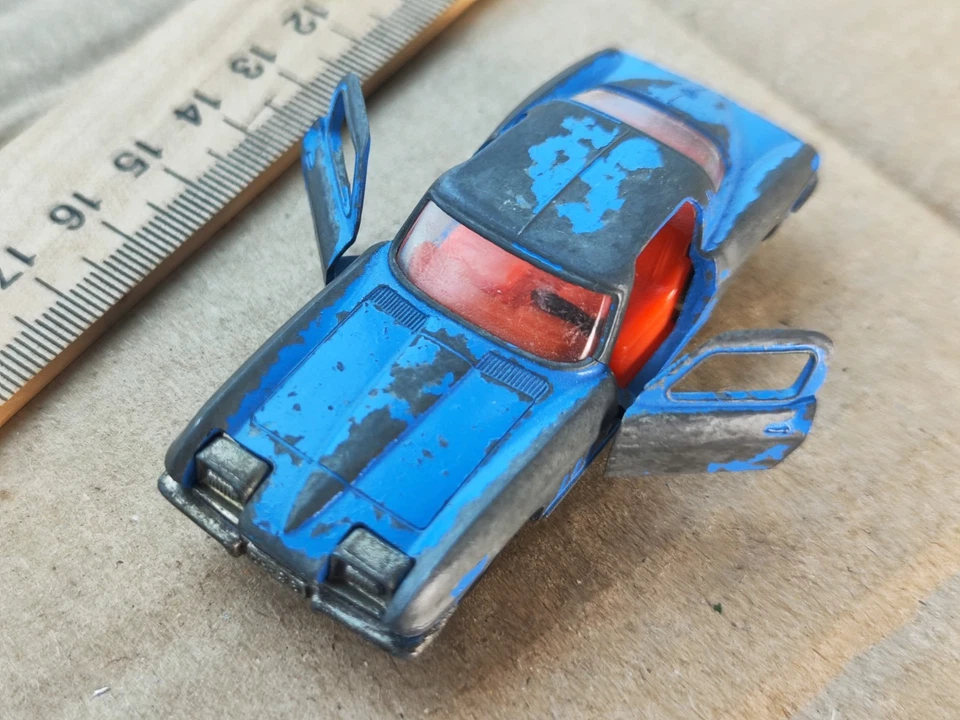 Raro Coche Retro Vintage Corvette Sting Ray, V 282, Siku, Alemania, Modelo de Coche Pequeño Foto 3 de 4