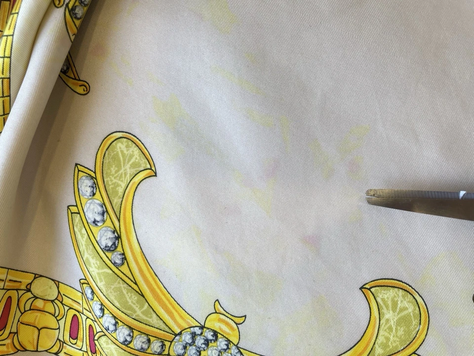 AS5# Must de Cartier Silk Scarf Egyptian Jewel Motif Gold Red Beige France Made - Image 2 of 4