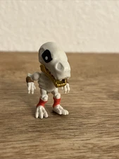 Treasure X Moose Baby Skeleton Dinosaur Pvc Toy