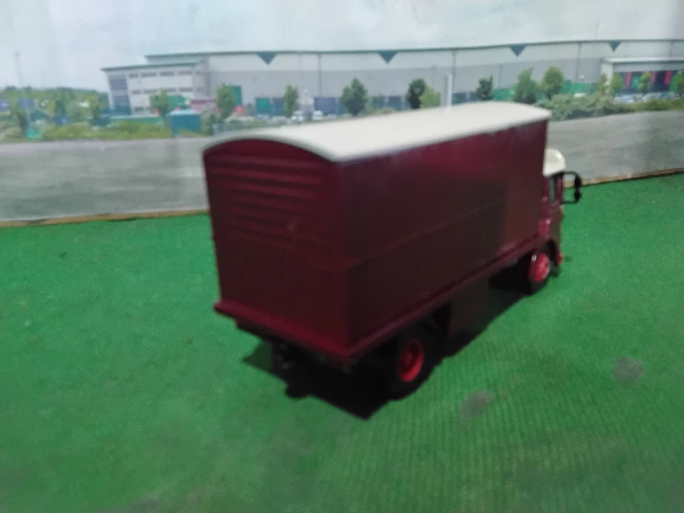 Code 3 truck no livery - Image 3 of 3