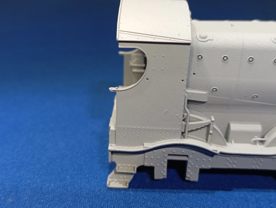 GWR Bulldog Curved Frame body & bogie - Bachmann Earl Dukedog 3200 conversion - Image 3 of 4