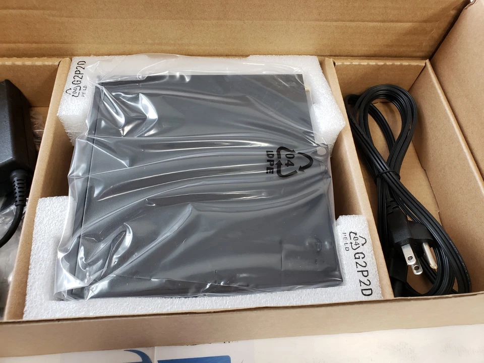 Dell OptiPlex 3050 Desktop Computer Intel Core i3-7100T 3.40 4GB DDR4 128gb SSD - Image 4 of 4