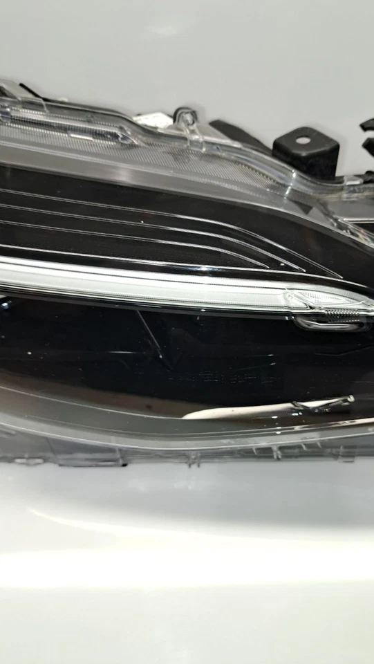 Frontscheinwerfer Toyota Yaris Cross OD-312 0D-312 Full LED Headlight DEFECT!!! - Bild 3 von 4