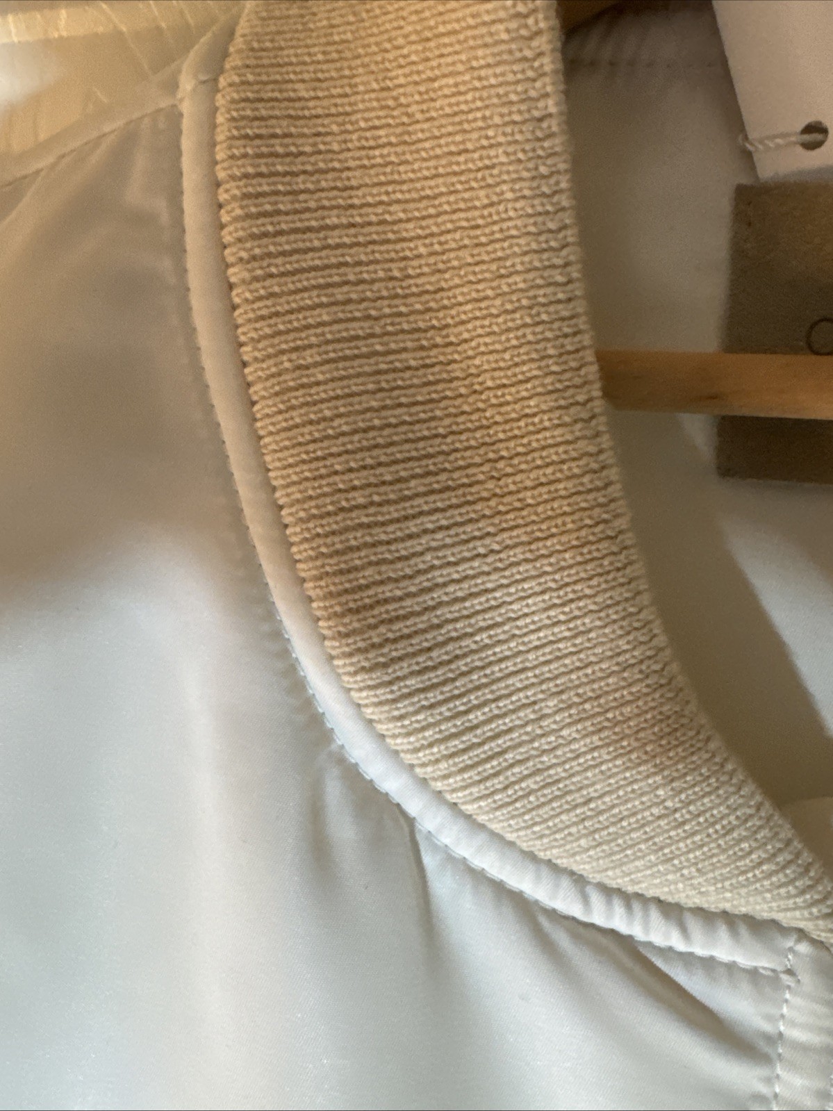 Women’s  Christian WIJNANTS Off White Bomber Jacket Sz42.NWT Gorgeous Oversized thumbnail 15