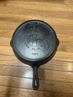 Vintage Griswold Erie #9 Slant Logo Cast Iron Skillet 710 E Heat Ring Pictures