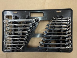 GEARWRENCH 20 Piece Ratcheting Combination Wrench | SAE & Metric | Silver