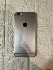 Apple iPhone 6 non si accende – schermo rotto – per parti di ricambio