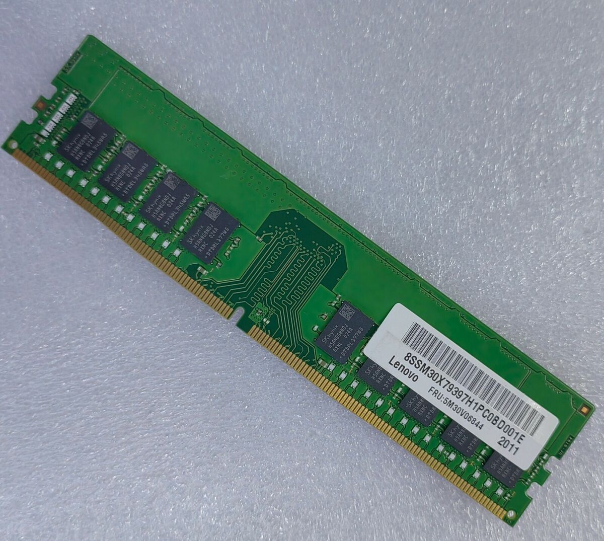 SK Hynix 16GB DDR4 3200 ECC UDIMM RAM PC4-25600 2Rx8 SK Hynix 16GB DDR4 3200 ECC UDIMM RAM PC4-25600 2Rx8