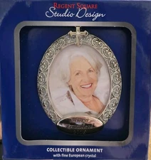 Regent Square "2018" ALWAYS REMEMBERED Picture Frame Ornament European Crystal 