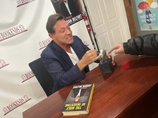 The Wolf Of Wall Street Signed 2 X Bookends Jordan Belfort Auto Proof Bull Bear