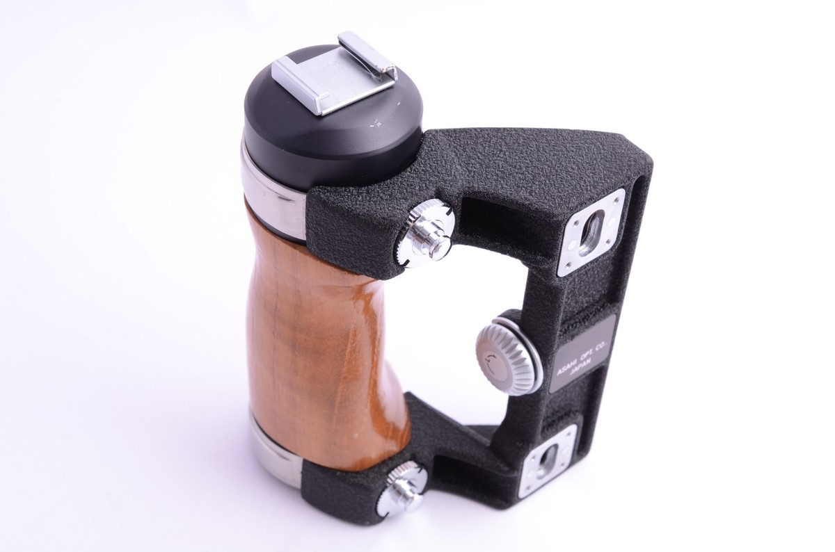 N-MINT] PENTAX 6x7 67 Wood Hand Grip 67II ASAHI Medium Film