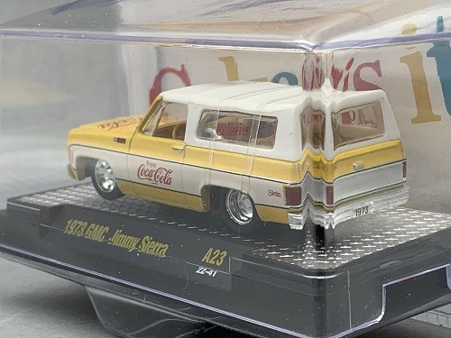 GMC Jimmy Sierra Coca-Cola in 1:64 M2 Limitiert 8.750 Stk PC-Vitrinenbox NEU - Picture 4 of 4