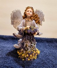 Boyds Charming Angels Della Robia 28230 Guardian Abundance 2003 1st Edition 1E
