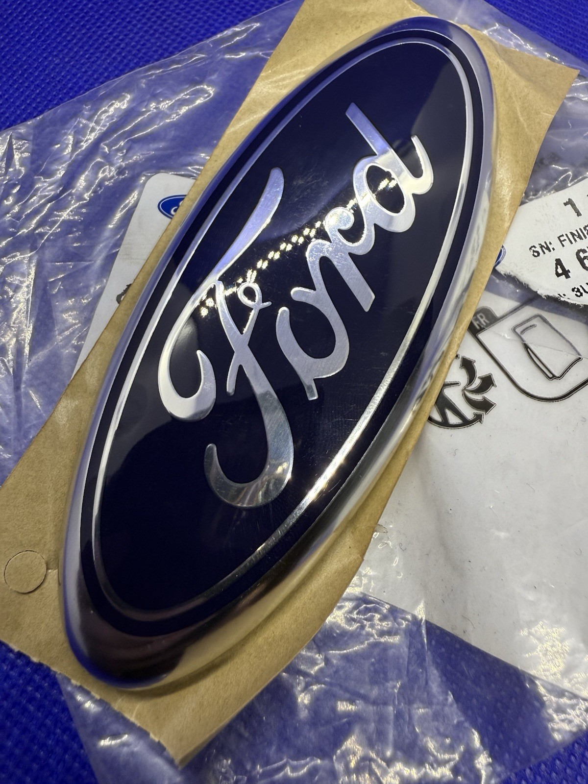 Monogramme Ford Fiesta Galaxy Mondeo | Logo de Hayon Origine OEM 4673491