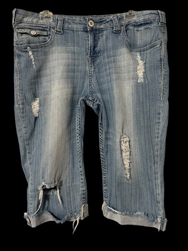 Vigoss Jeans Womens Size 15,Capri Denim Distressed Thick Stitch Flap Pocket