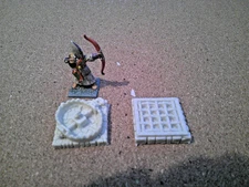 Trap and Floor grill 2 pieces 28mm resin Fantasy Forge unused