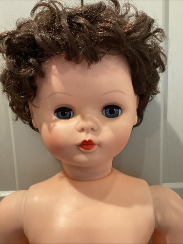 Vintage 26" Vinyl MYFANWY Puppe wie präsentiert S R H Prinzessin Anne - Bild 10 von 21