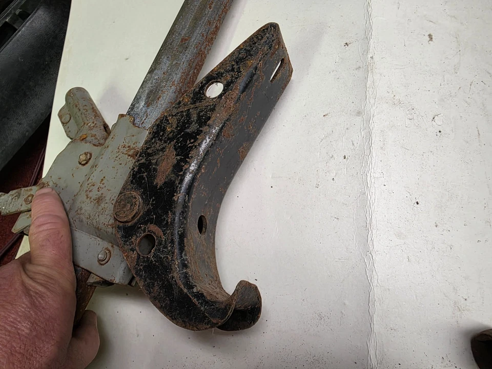 Plymouth Duster Dodge Demon 1971 parachoques gato completo 2931157 Foto 2 de 3