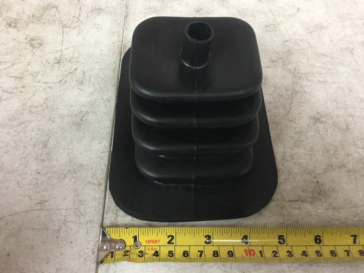 Lever Shifter Boot for Mack R RB Rd RW RS DM Models Ref. 25153947