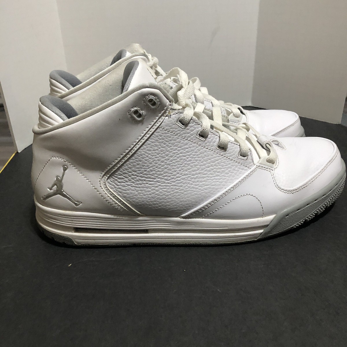 Nike Air Jordan Sneakers Men 12 White Silver As You Go Shoes