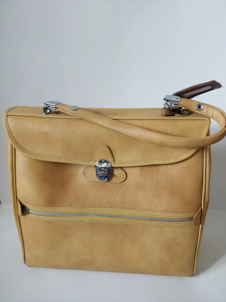 Bolso de viaje informal vintage Ventura con caja original - Ver descripción  Foto 2 de 4