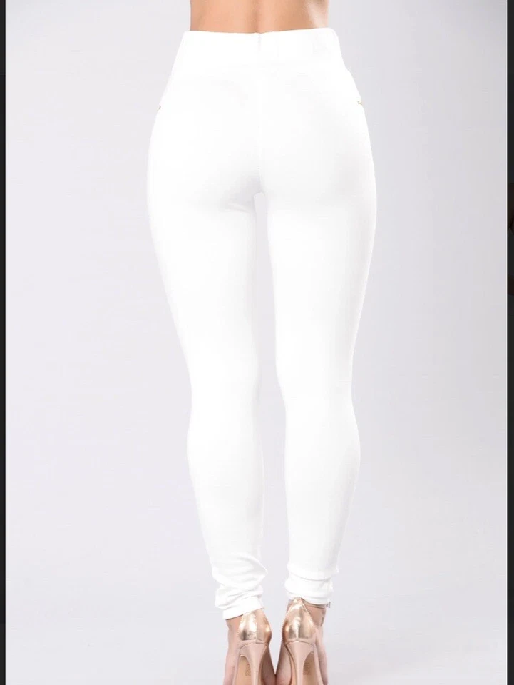 Fashion Nova Juicy 白色长裤 — 第 3/4 张图片