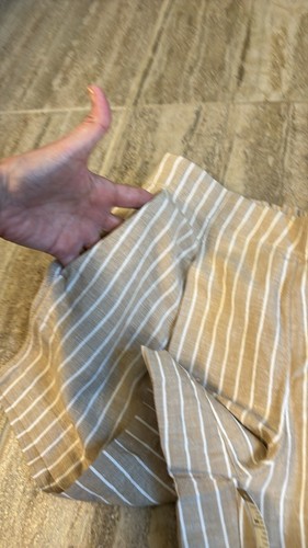 NWT LOFT Pleated Pull On Shorts in Striped Linen Blend Size XS - Picture 8 of 11