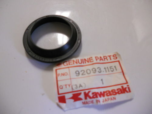 NOS 1983-1984 Kawasaki ZX750 ZX1100 OEM Front Fork Oil Seal PN