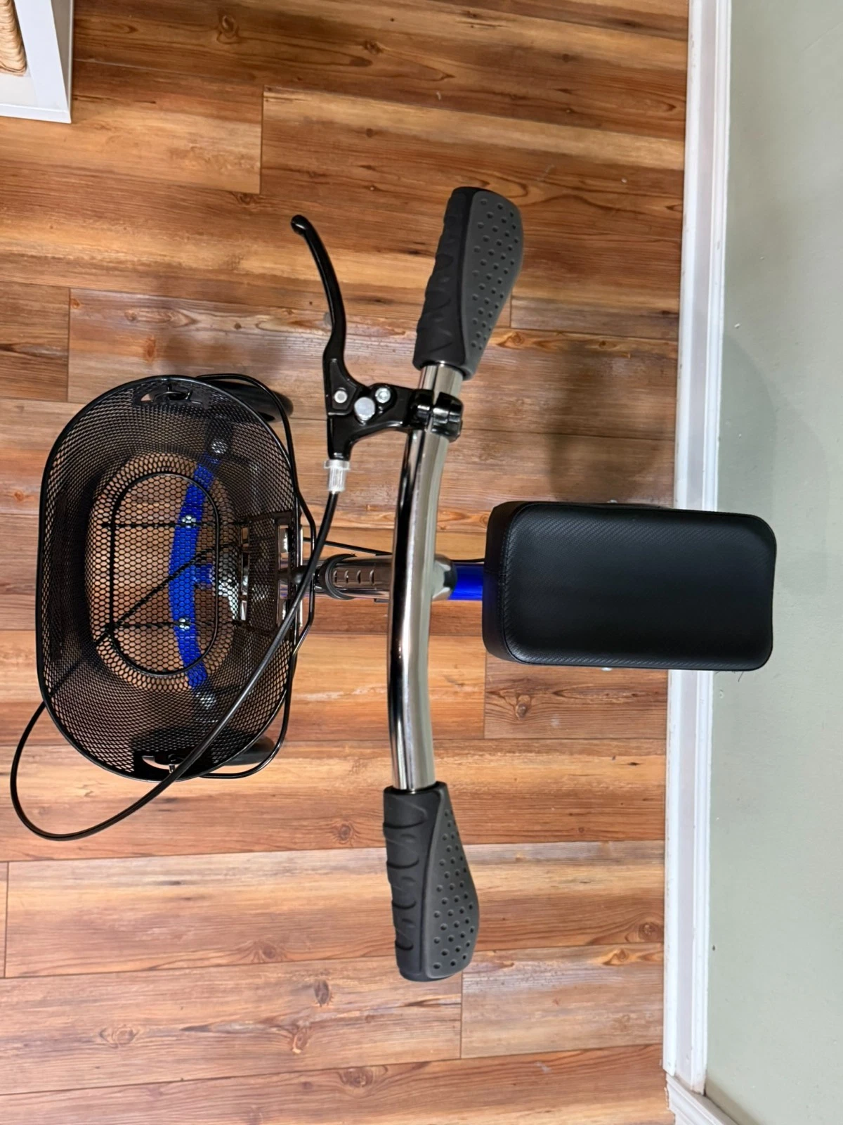KneeRover Deluxe KneeCycle Steerable Knee Walker / Knee Scooter — Blue