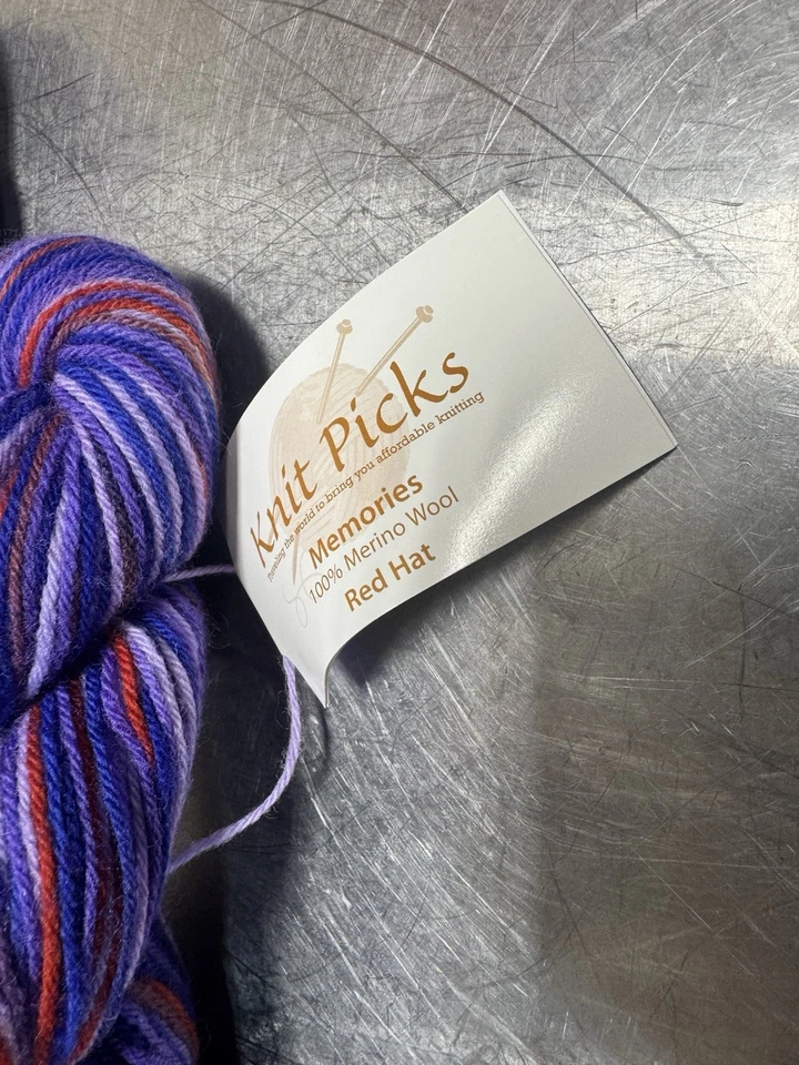 Knit Picks Memories Red Hat 100% Merino Wool 2 Skein Lot - Image 2 of 3