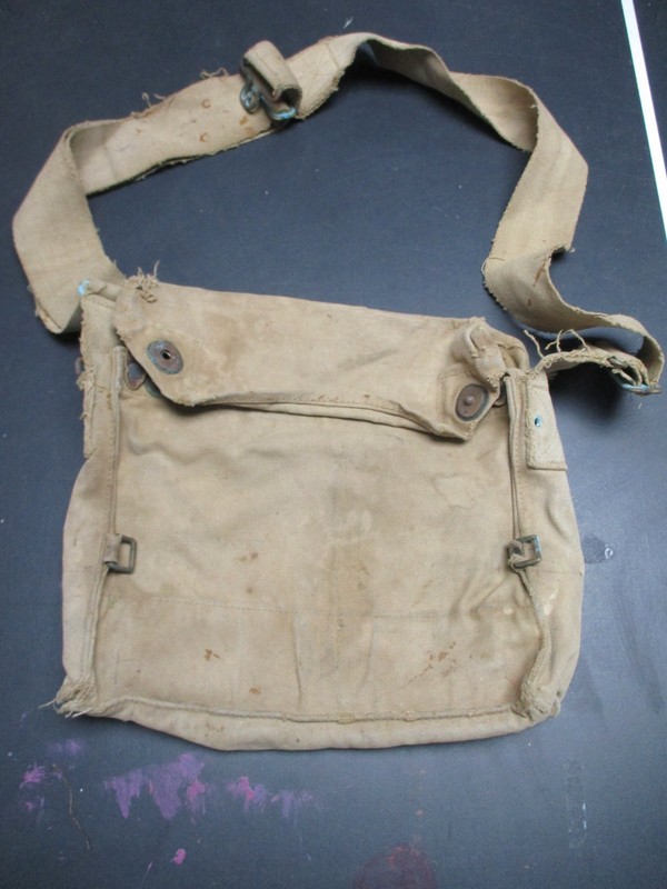 WWI/WWII US Military Gas Mask Bag * NO GAS MASK* Fair Condition