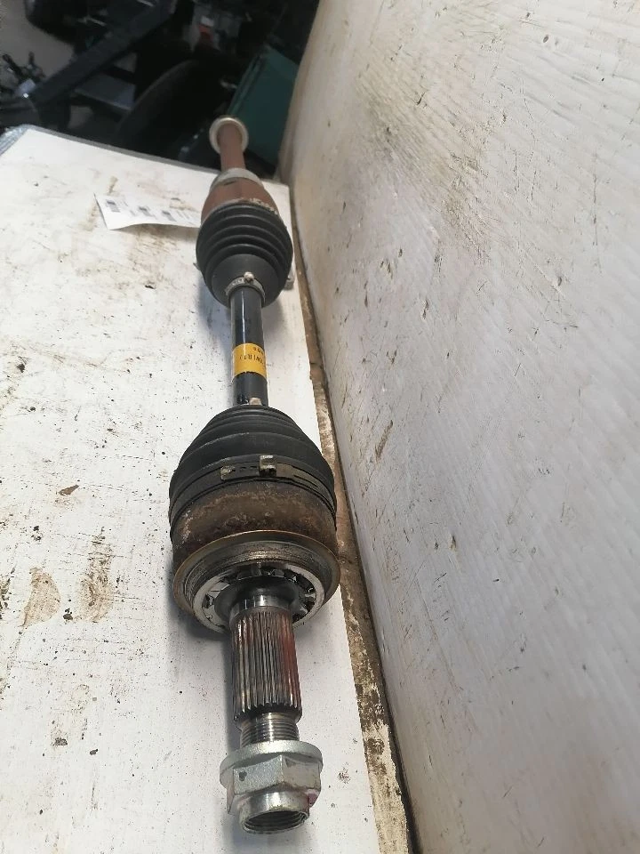 Passenger Right Axle Shaft Front Axle Outer Fits 15-16 CR-V 1650409 - Image 3 of 4