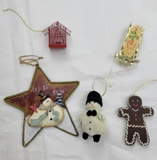 Lot of 5 Assorted  Christmas Tree Hanging Ornaments  (See Photos For  Details )