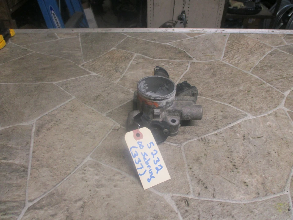 Conjunto de válvula de cuerpo de acelerador Chrysler Sebring Cirrus Stratus 1998-2000 2,5 L OEM Foto 2 de 4