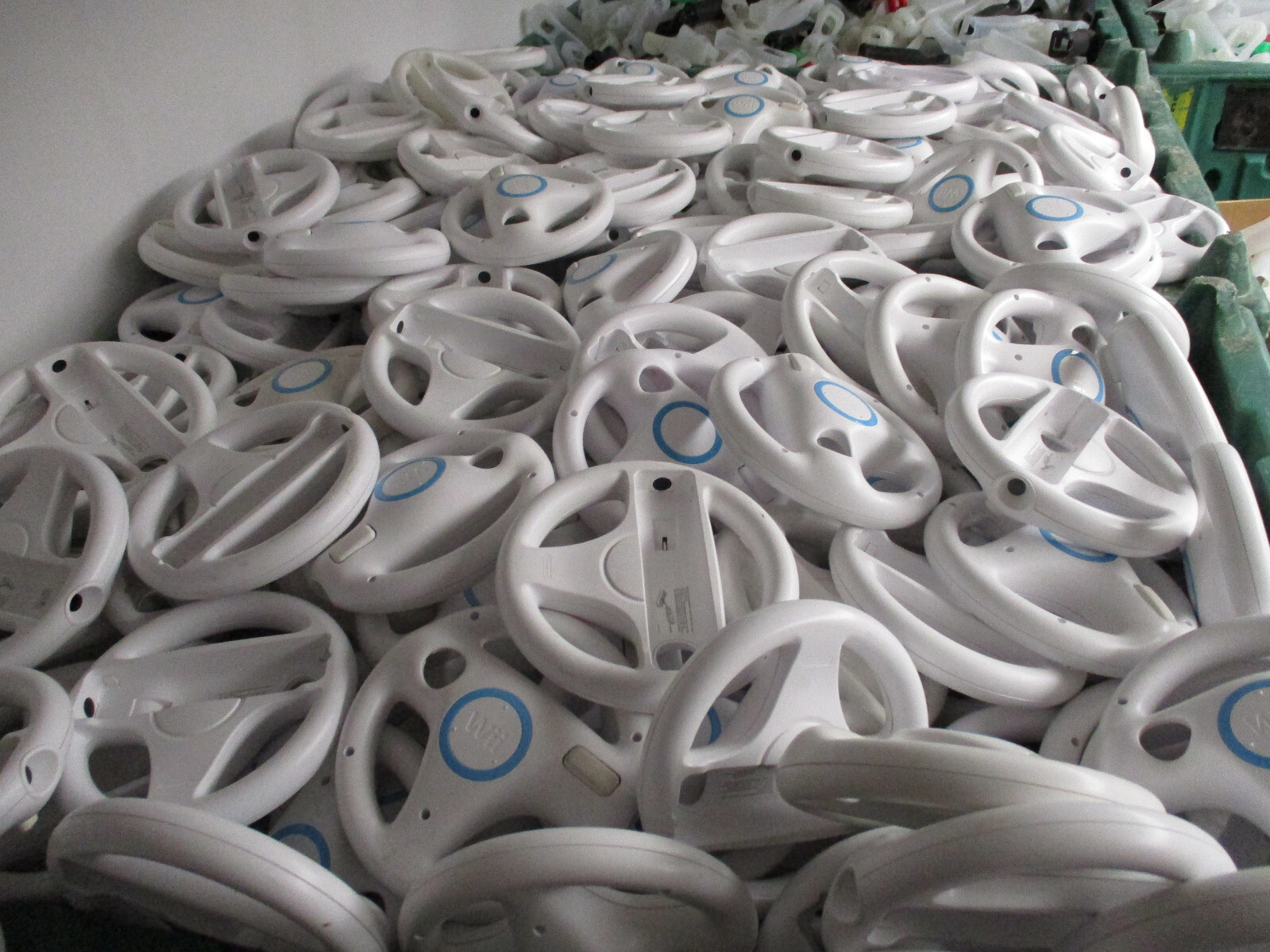 Nintendo Wii Steering Wheel OEM Official, Pick Your Quantity: 1, 5, 20, 50, 100