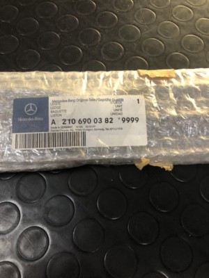Trim Door Front Left Mercedes Class And 2106900382 | eBay