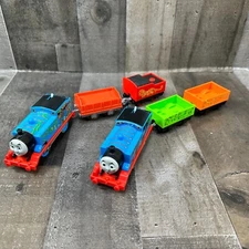 Trackmaster Motorized Trains Thomas The Train Circus and Cars Lot of 6 pieces