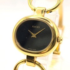 GUCCI 1600 Watch Horsebit Gold Bangle Quartz Black Dial Oval Vintage Ladies