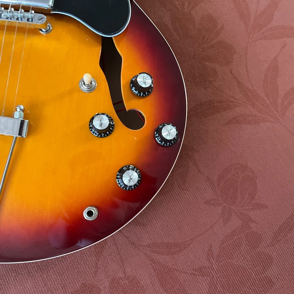 Заказная 335 электрическая джазовая гитара полу полая 3 цвета золотистый гриф из красного дерева - Изображение 2 из 4