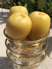 14 LB YELLOW BARHI DATRS ... LARGE CALIFORNIA  SWEET .